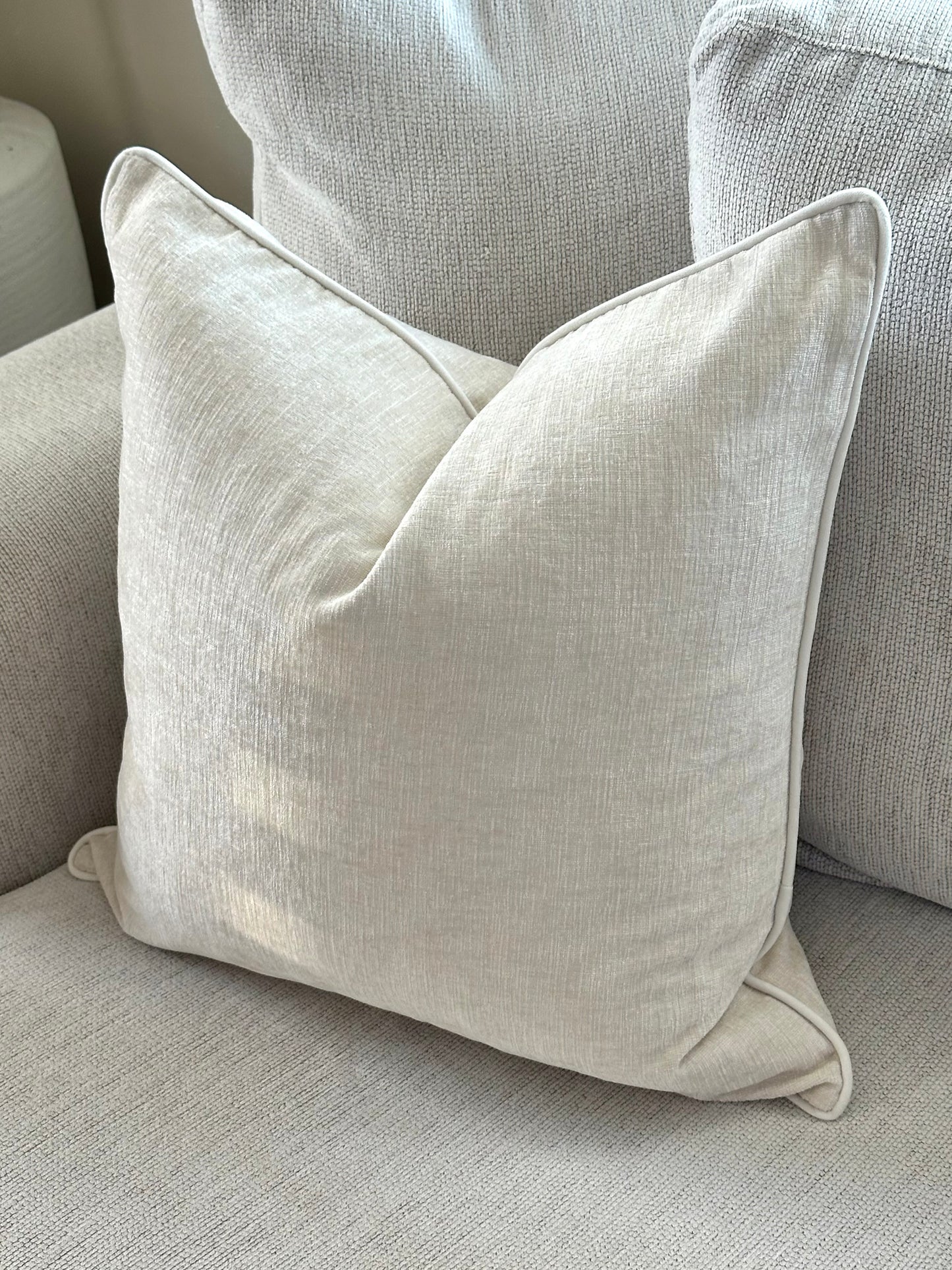 Amara Cushion