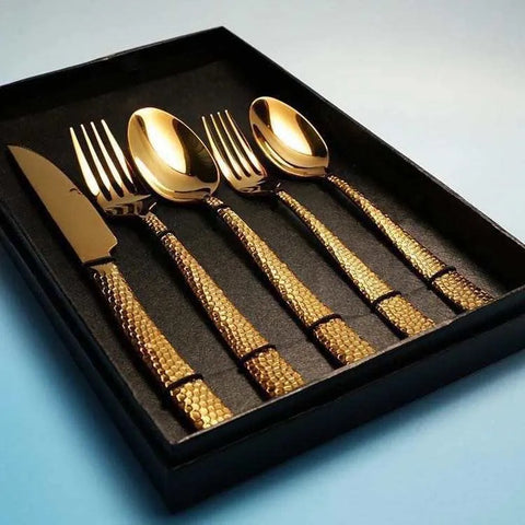 Set of 5 pce cutlery set