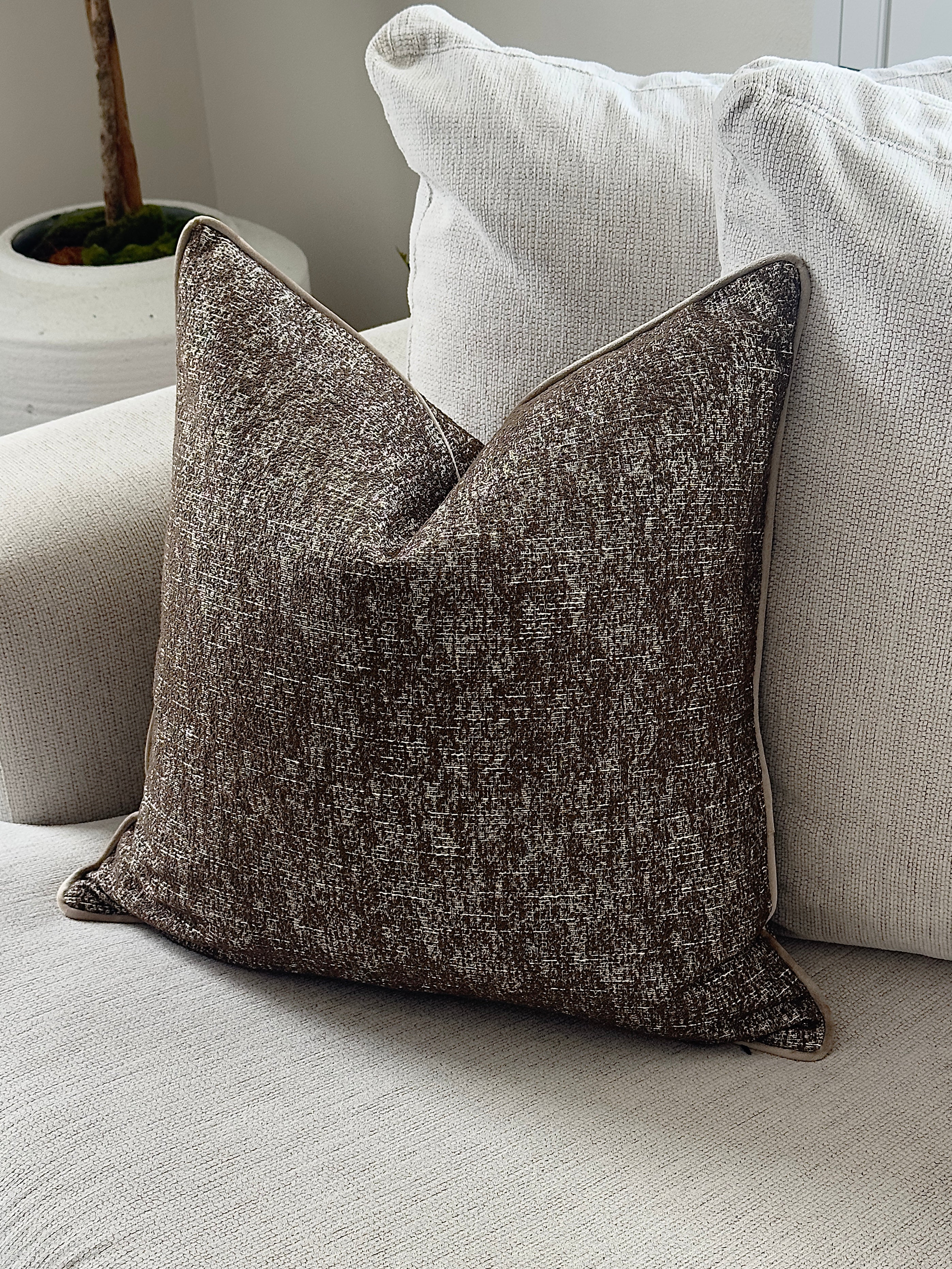 Umber Cushion