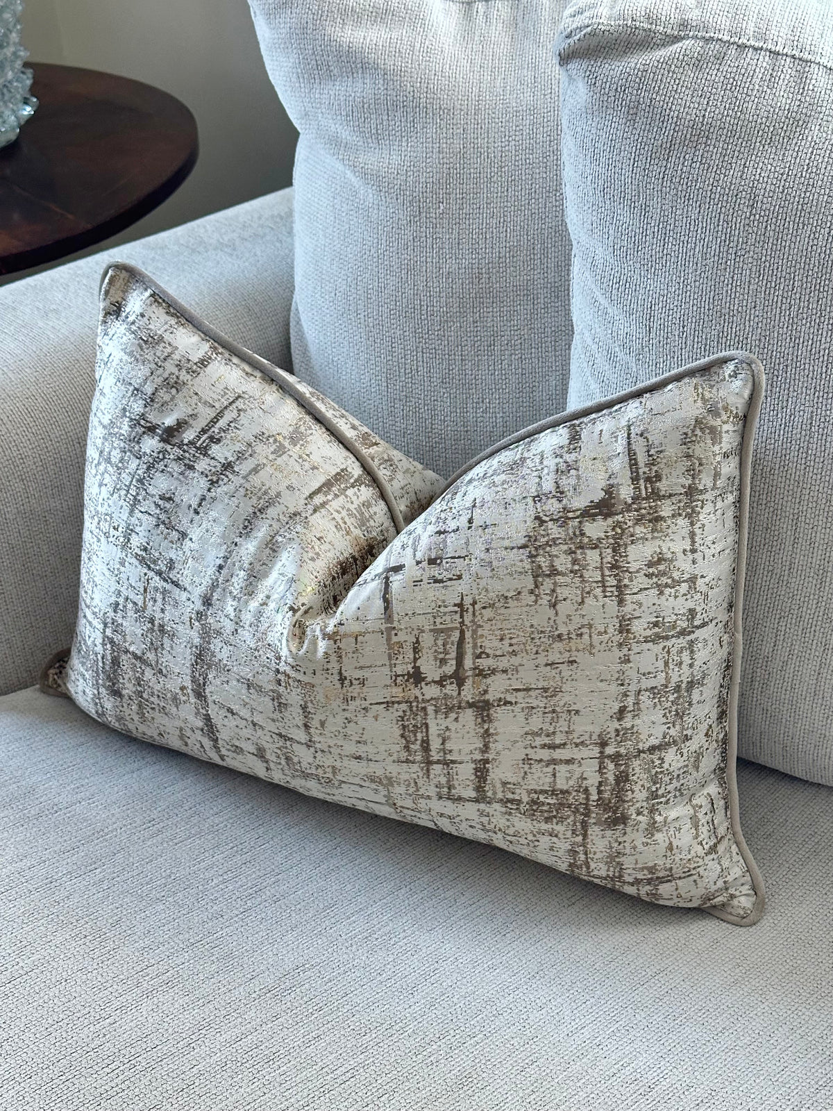 Shimmer Luxe Cushion