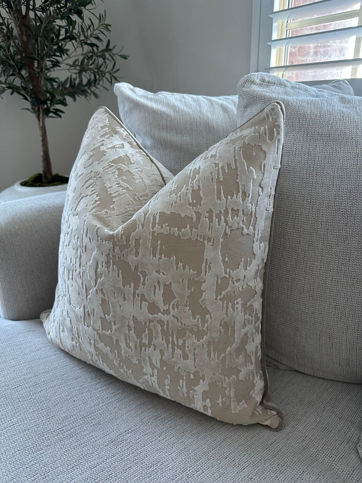Château Mist Cushion