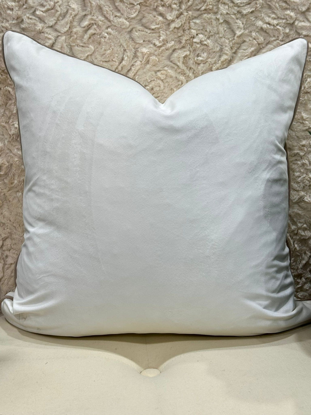 Mocha cushion