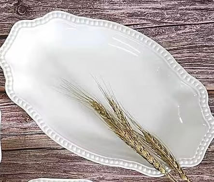 Oval beaded serving plate