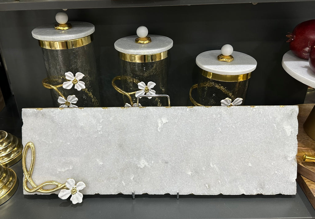 Trafari white flower tray