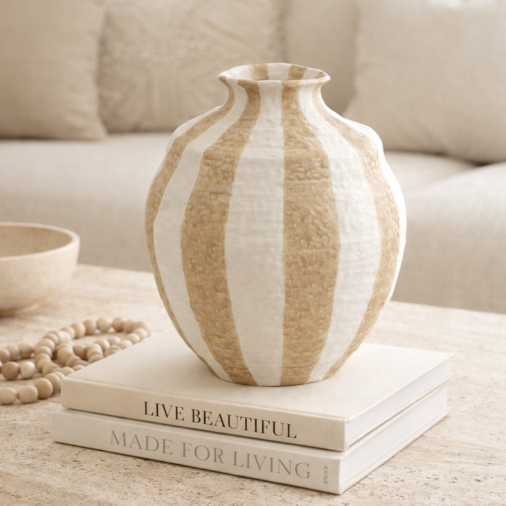 Rayas Ceramic Vase