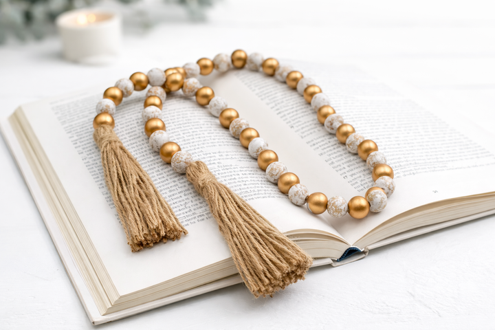 Aria Gold & Wood Garland