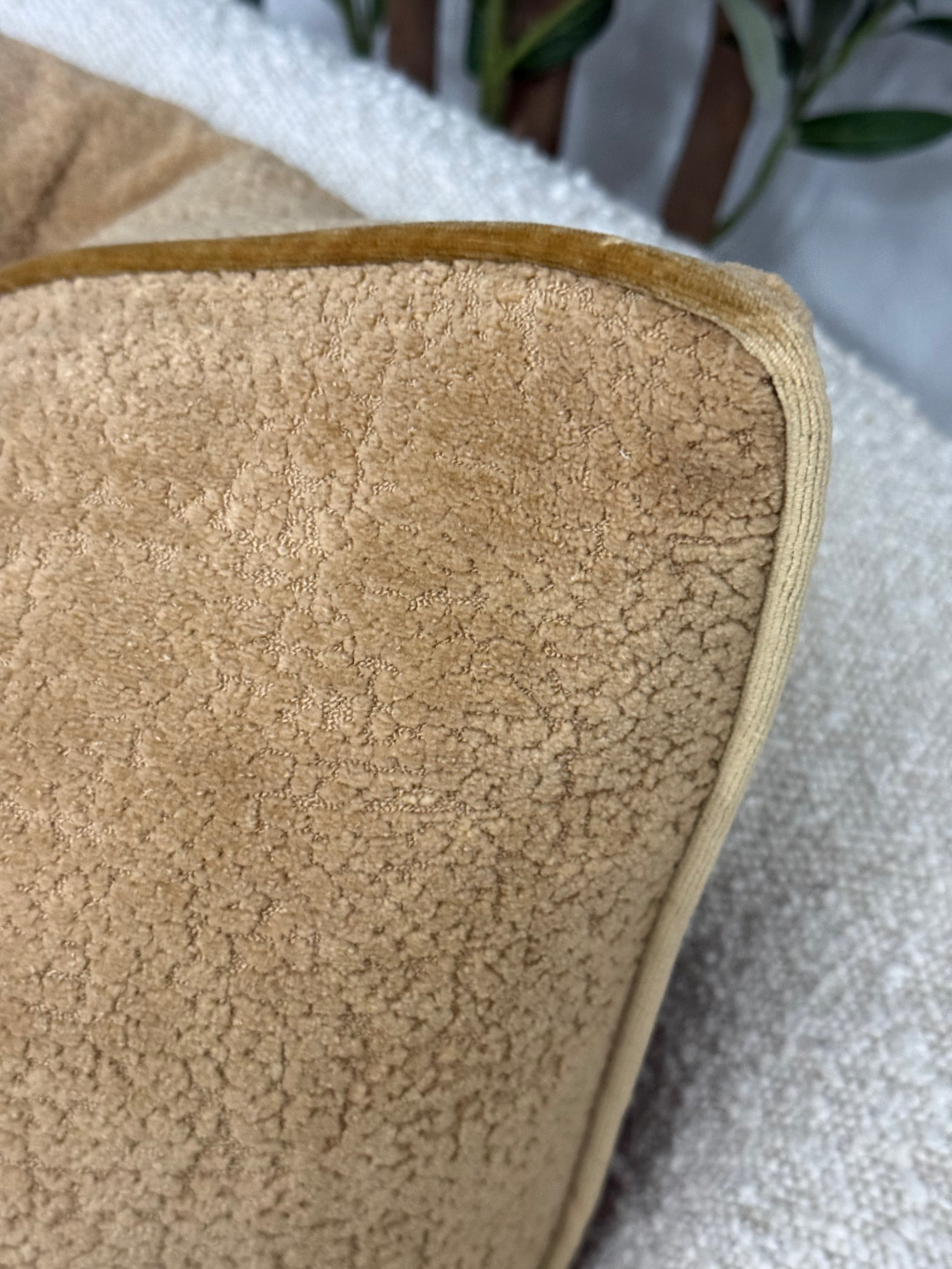 Toffee Luxe Cushion