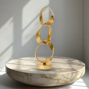 Loloo sculpture