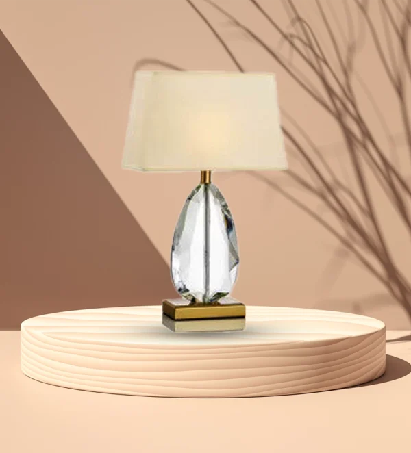 Tiffany glass diamond lamp