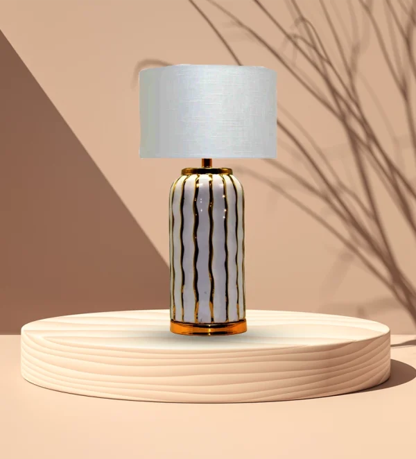 Pinstripe white/gold lamp